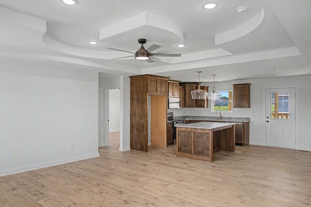 304 Irene Court, Lafayette, TN 37083
