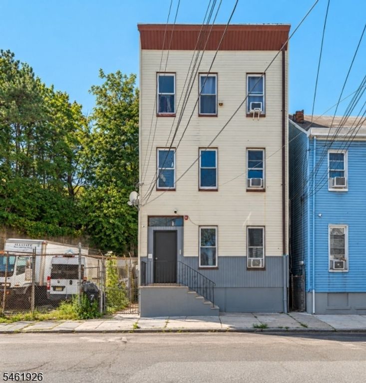 144 Spring St, Paterson City, NJ 07501 — exterior