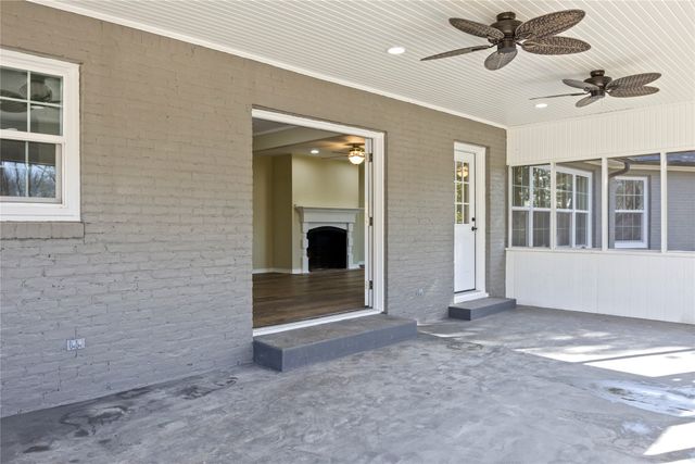 306 Quitman Street, Pittsburg, TX 75686