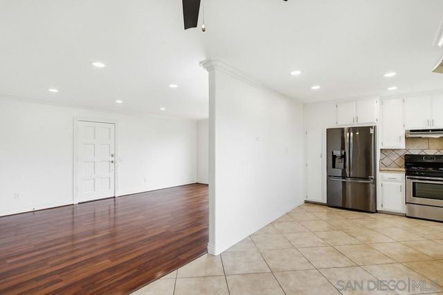 725 E 4th Ave Unit G, Escondido, CA 92025