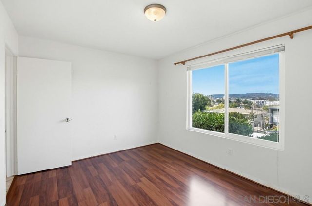 725 E 4th Ave Unit G, Escondido, CA 92025