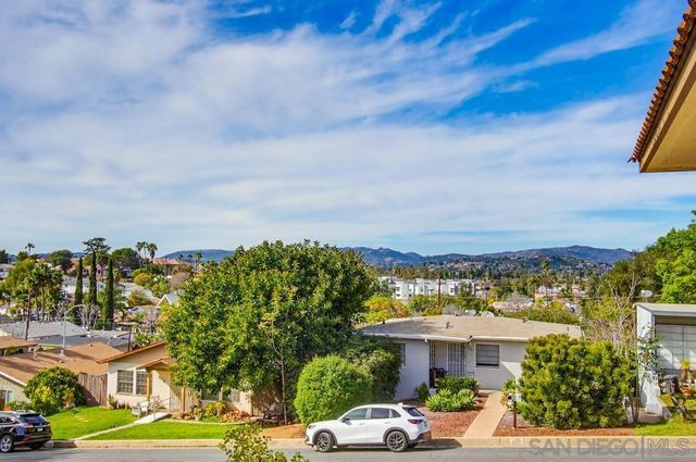 725 E 4th Ave Unit G, Escondido, CA 92025