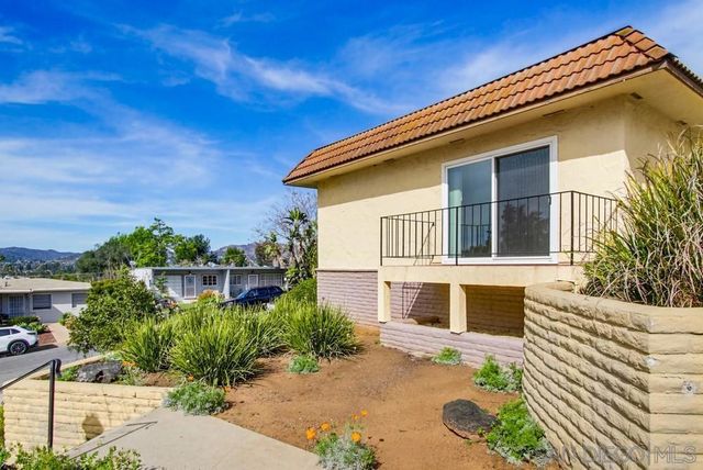 725 E 4th Ave Unit G, Escondido, CA 92025