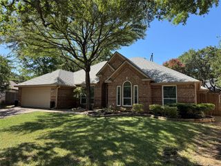 3 Mistywood Court, Mansfield, TX 76063