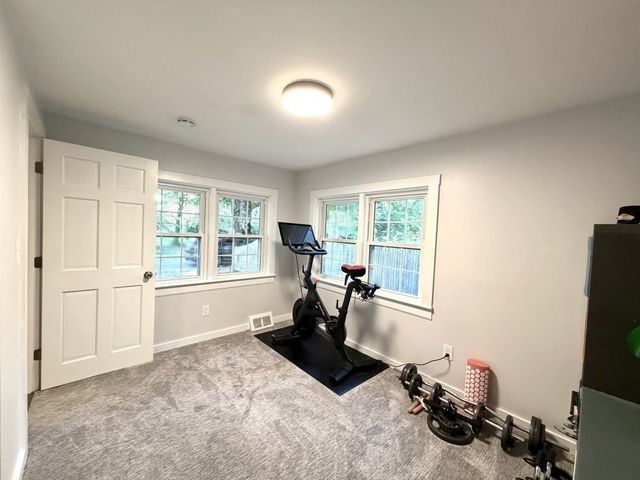 47 Starr Rd, Bridgewater, MA 02324