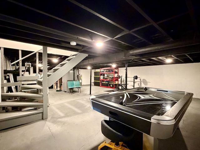 47 Starr Rd, Bridgewater, MA 02324