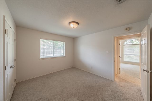 1057 Oak Valley Court, Keller, TX 76248