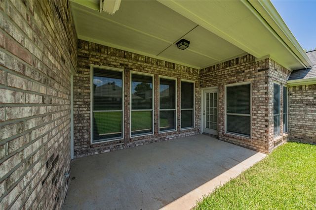 1057 Oak Valley Court, Keller, TX 76248