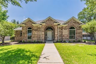 1057 Oak Valley Court, Keller, TX 76248