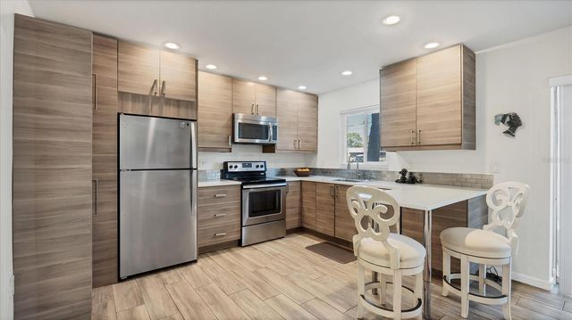 2304 RINGLING BOULEVARD 113, Sarasota, FL 34237