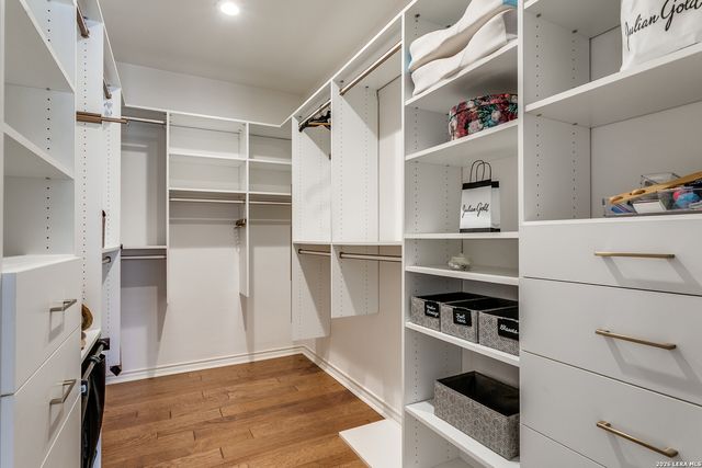 27 Cheshire, San Antonio, TX 78218