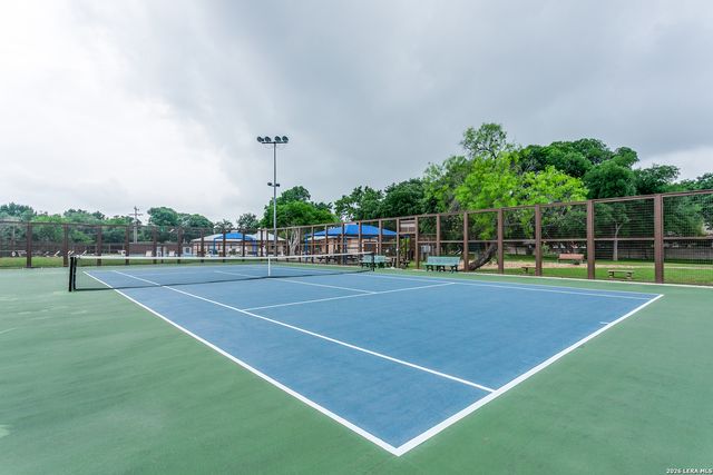 27 Cheshire, San Antonio, TX 78218