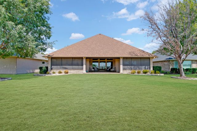 9941 Grandview Drive, Denton, TX 76207