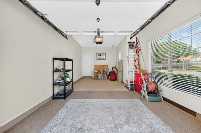 9941 Grandview Drive, Denton, TX 76207