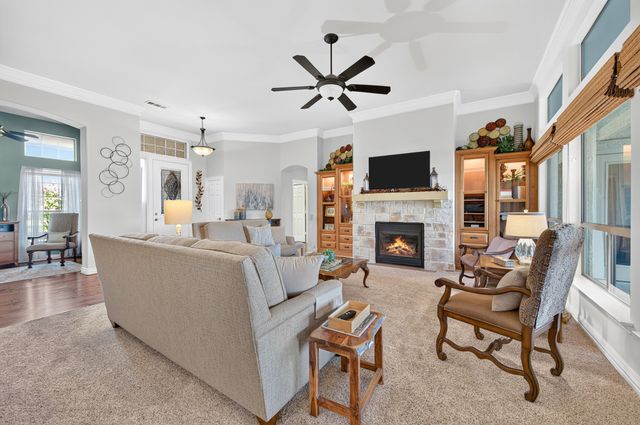 9941 Grandview Drive, Denton, TX 76207