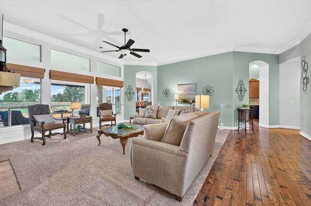 9941 Grandview Drive, Denton, TX 76207