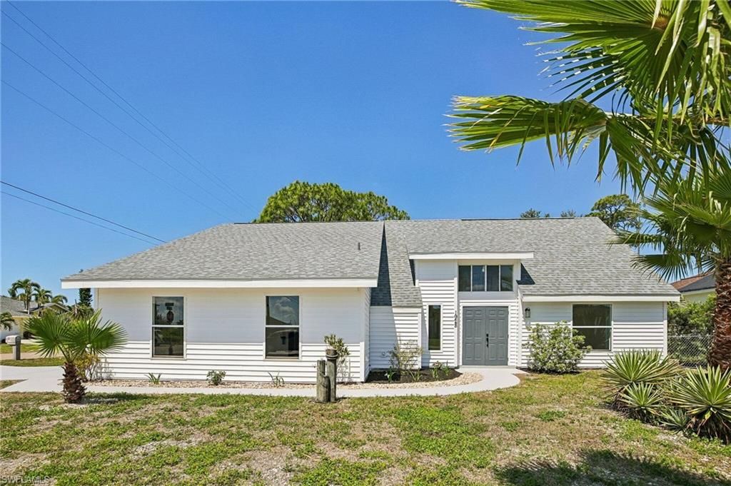 1928 8th CT, CAPE CORAL, FL 33991 — photo 3