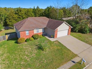 4308 BRUNSWICK DR, Columbia, MO 65202