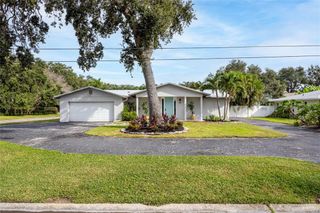 4085 42ND AVENUE S, St Petersburg, FL 33711