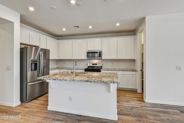 17264 W Sunward Drive, Goodyear, AZ 85338