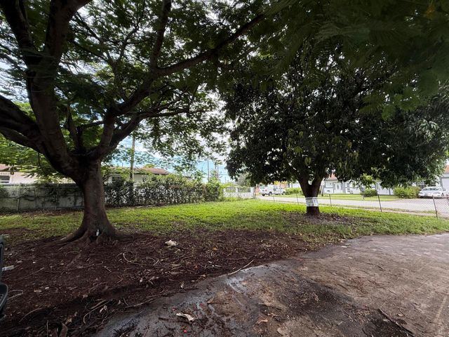 1628 NW 154TH Street, Miami Gardens, FL 33054