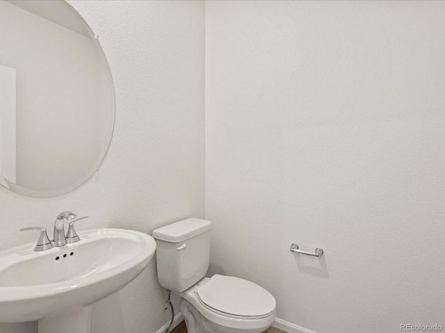 7320 27TH St, Greeley, CO 80634