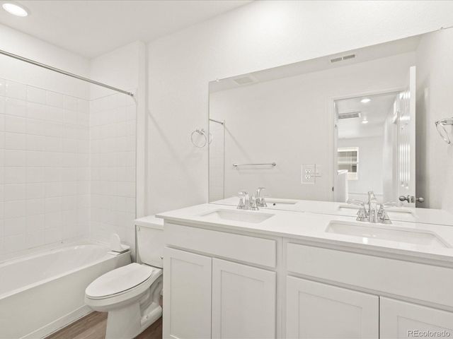 7320 27TH St, Greeley, CO 80634