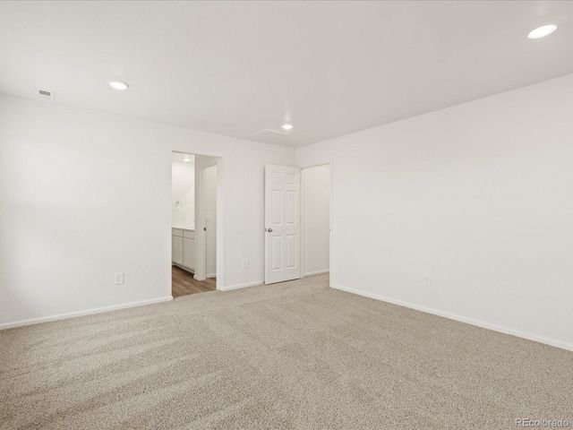 7320 27TH St, Greeley, CO 80634