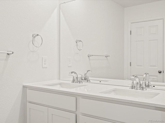 7320 27TH St, Greeley, CO 80634
