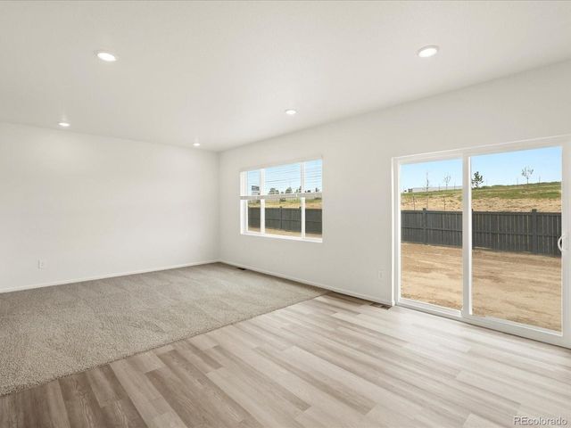 7320 27TH St, Greeley, CO 80634