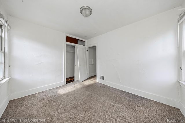 9225 Birwood Street, Detroit, MI 48204