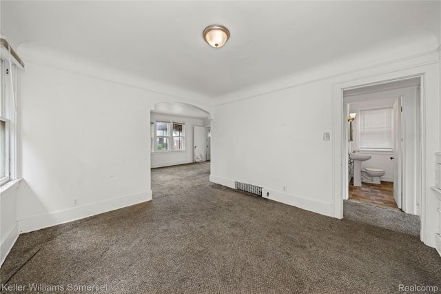 9225 Birwood Street, Detroit, MI 48204