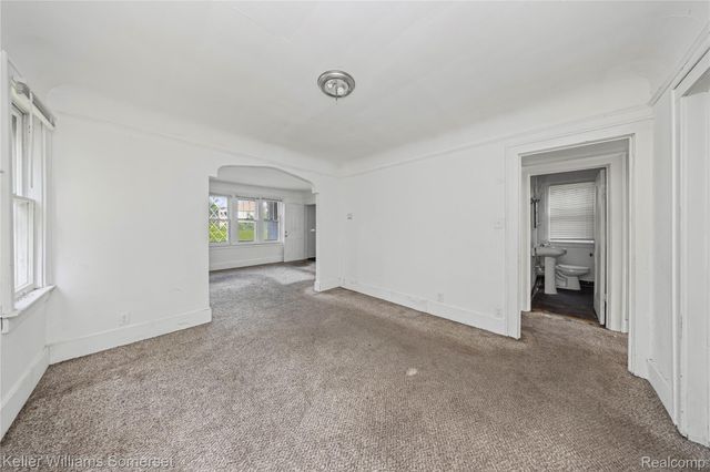 9225 Birwood Street, Detroit, MI 48204