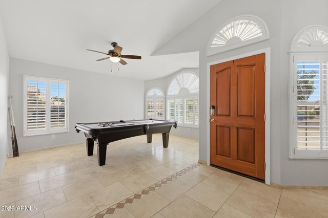 652 W NIDO Avenue, Mesa, AZ 85210