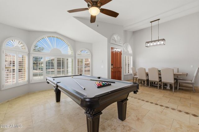 652 W NIDO Avenue, Mesa, AZ 85210