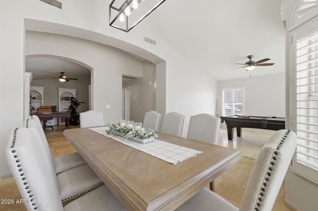 652 W NIDO Avenue, Mesa, AZ 85210