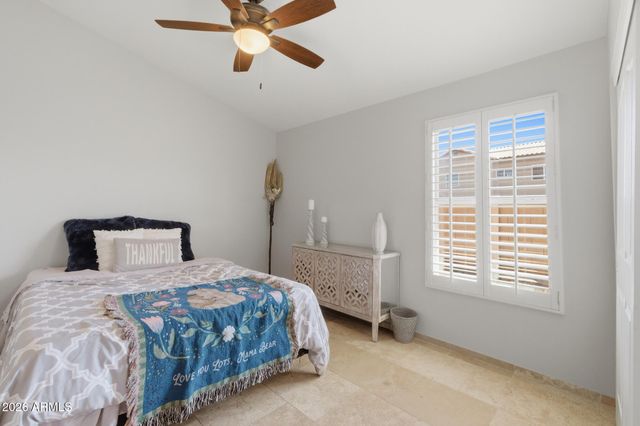 652 W NIDO Avenue, Mesa, AZ 85210