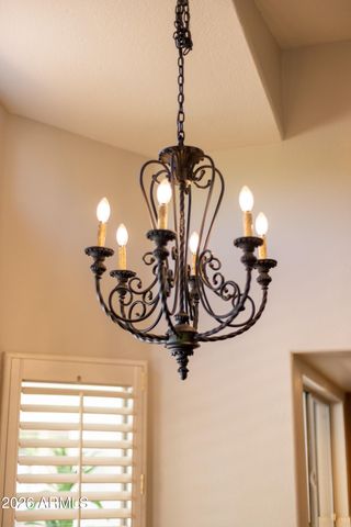 652 W NIDO Avenue, Mesa, AZ 85210