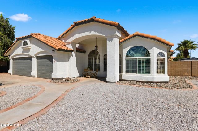 652 W NIDO Avenue, Mesa, AZ 85210