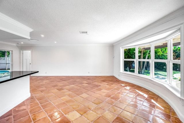 5550 NE 26th Avenue, Fort Lauderdale, FL 33308