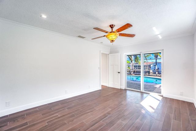 5550 NE 26th Avenue, Fort Lauderdale, FL 33308