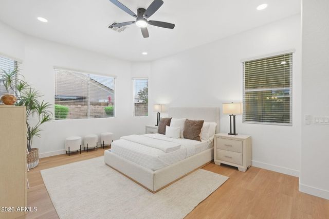26237 N 74TH Lane, Peoria, AZ 85383