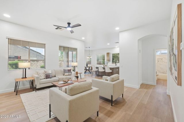 26237 N 74TH Lane, Peoria, AZ 85383