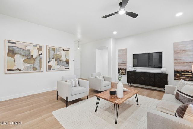 26237 N 74TH Lane, Peoria, AZ 85383
