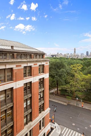25 CENTRAL Park W 9ST, New York City, NY 10023