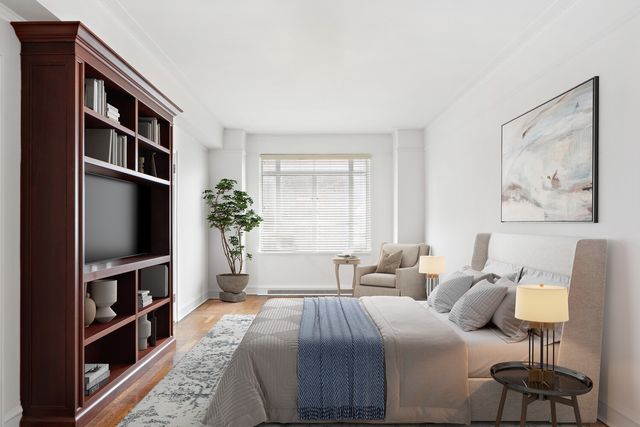 25 CENTRAL Park W 9ST, New York City, NY 10023