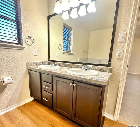 8810 Canvas Back, San Antonio, TX 78245