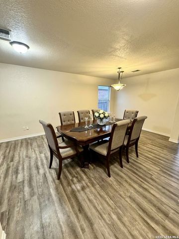 8810 Canvas Back, San Antonio, TX 78245