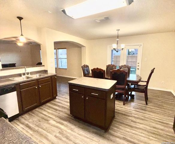 8810 Canvas Back, San Antonio, TX 78245