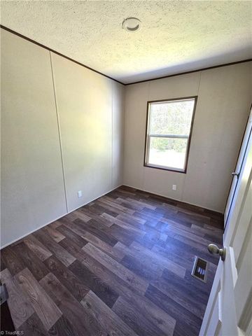2195 Lynchburg Road, Westfield, NC 27053